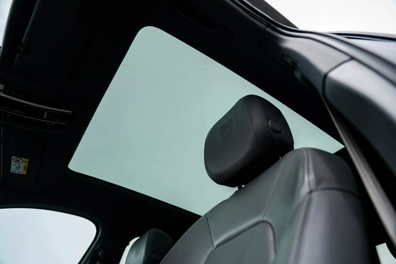 Porsche Cayenne - Zdjęcie 21