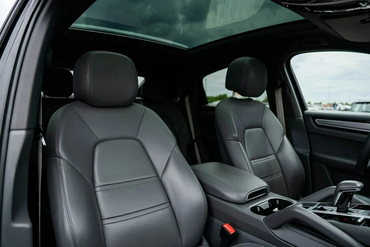 Porsche Cayenne - Zdjęcie 23