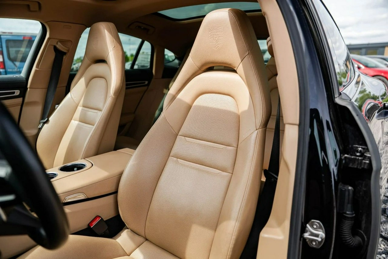 Porsche Panamera - Zdjęcie 24