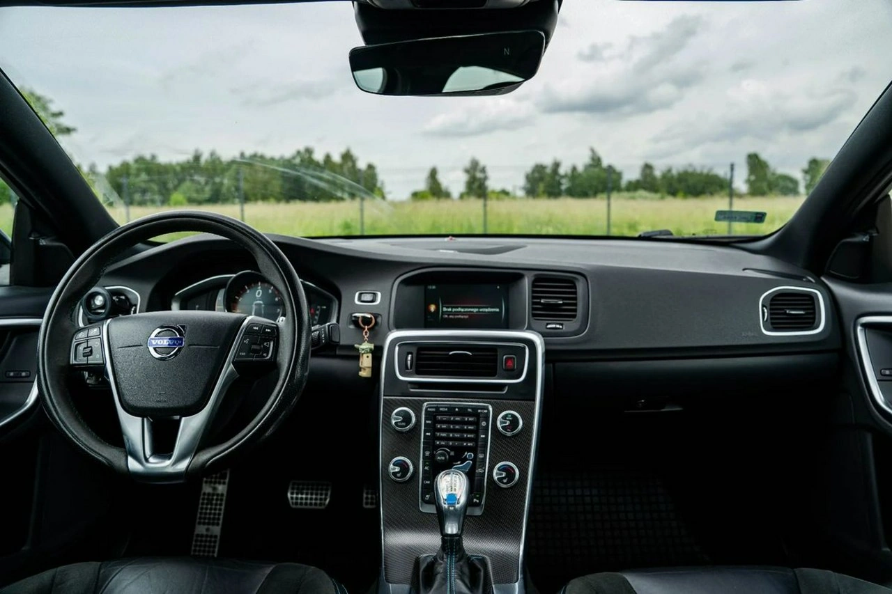 Volvo S60 - Zdjęcie 16