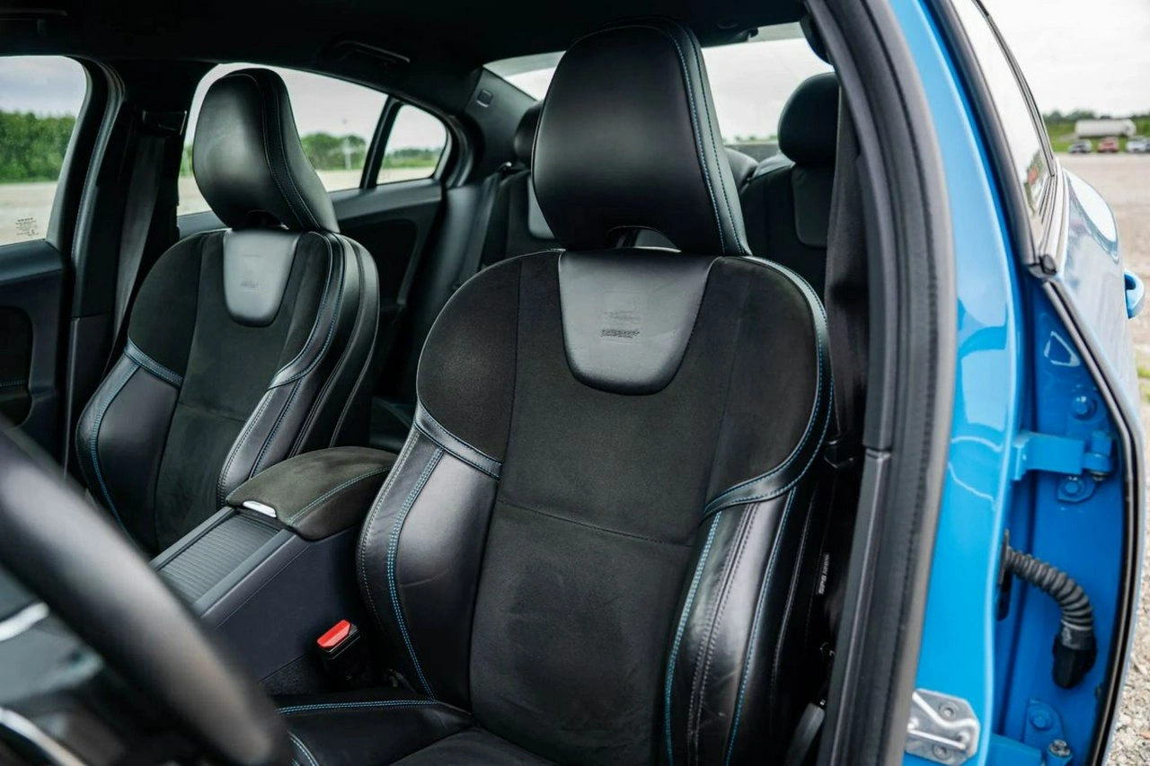 Volvo S60 - Zdjęcie 19