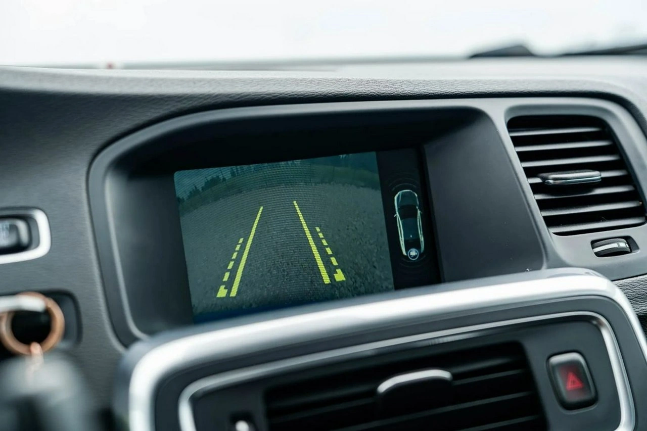 Volvo S60 - Zdjęcie 23