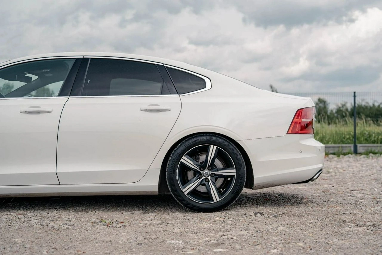 Volvo S90 - Zdjęcie 11