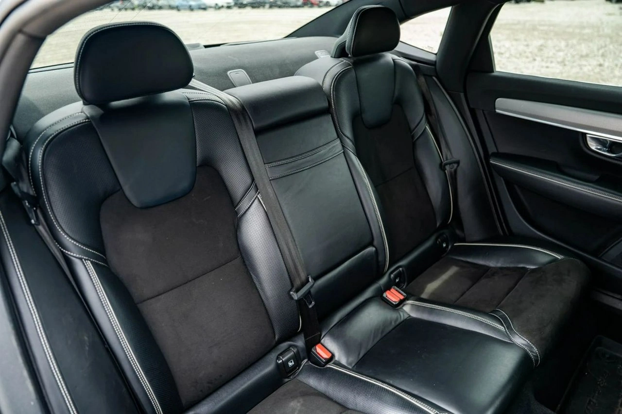 Volvo S90 - Zdjęcie 21