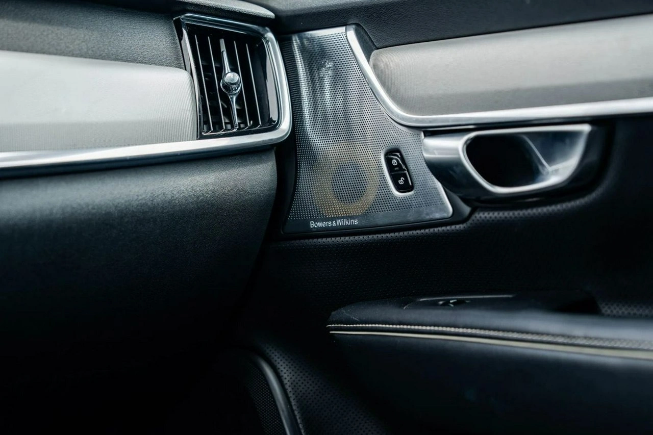 Volvo S90 - Zdjęcie 23