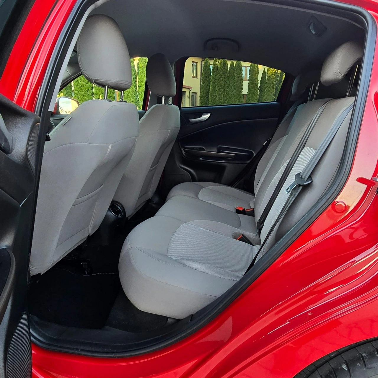 Alfa Romeo Giulietta - Zdjęcie 22