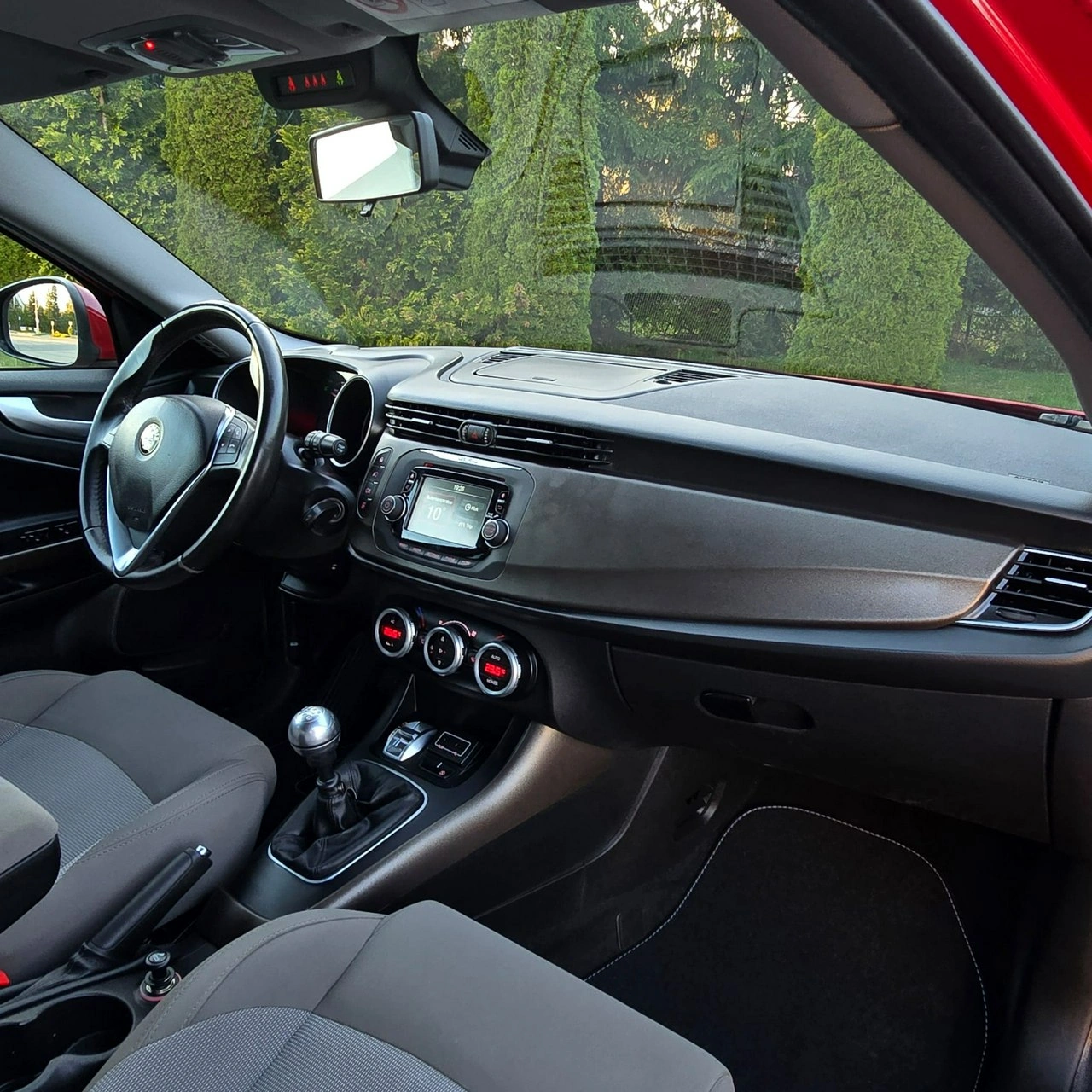 Alfa Romeo Giulietta - Zdjęcie 24