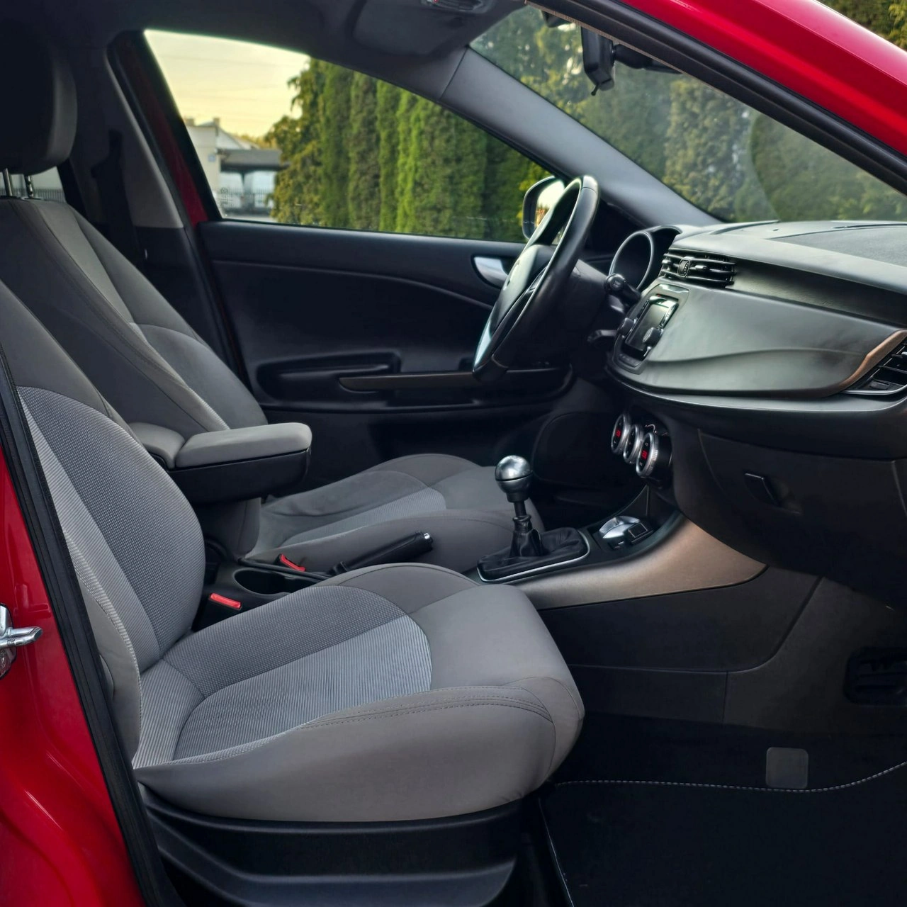 Alfa Romeo Giulietta - Zdjęcie 25