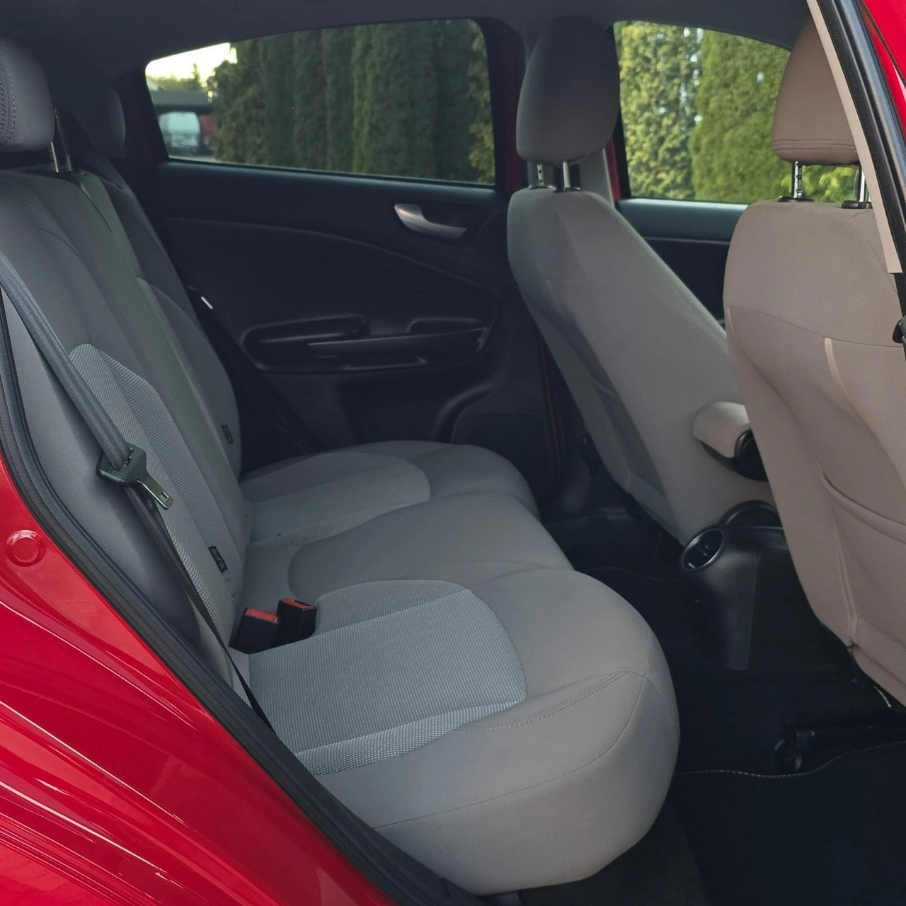 Alfa Romeo Giulietta - Zdjęcie 27