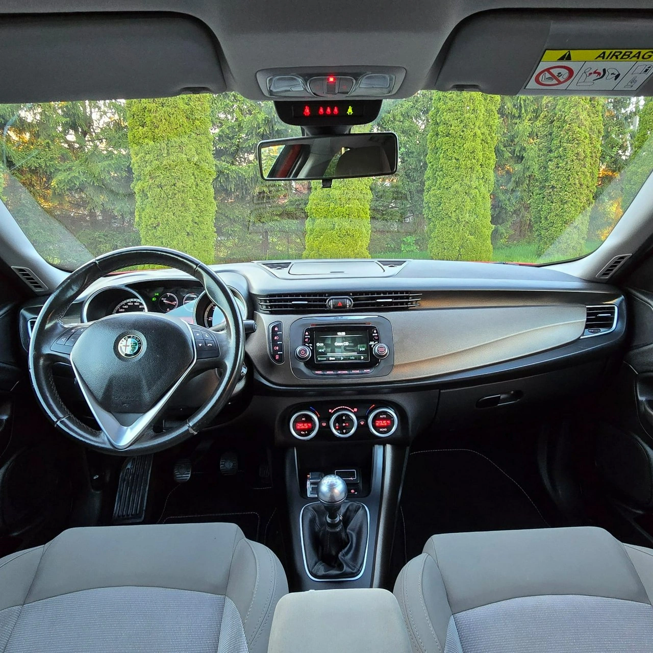 Alfa Romeo Giulietta - Zdjęcie 28