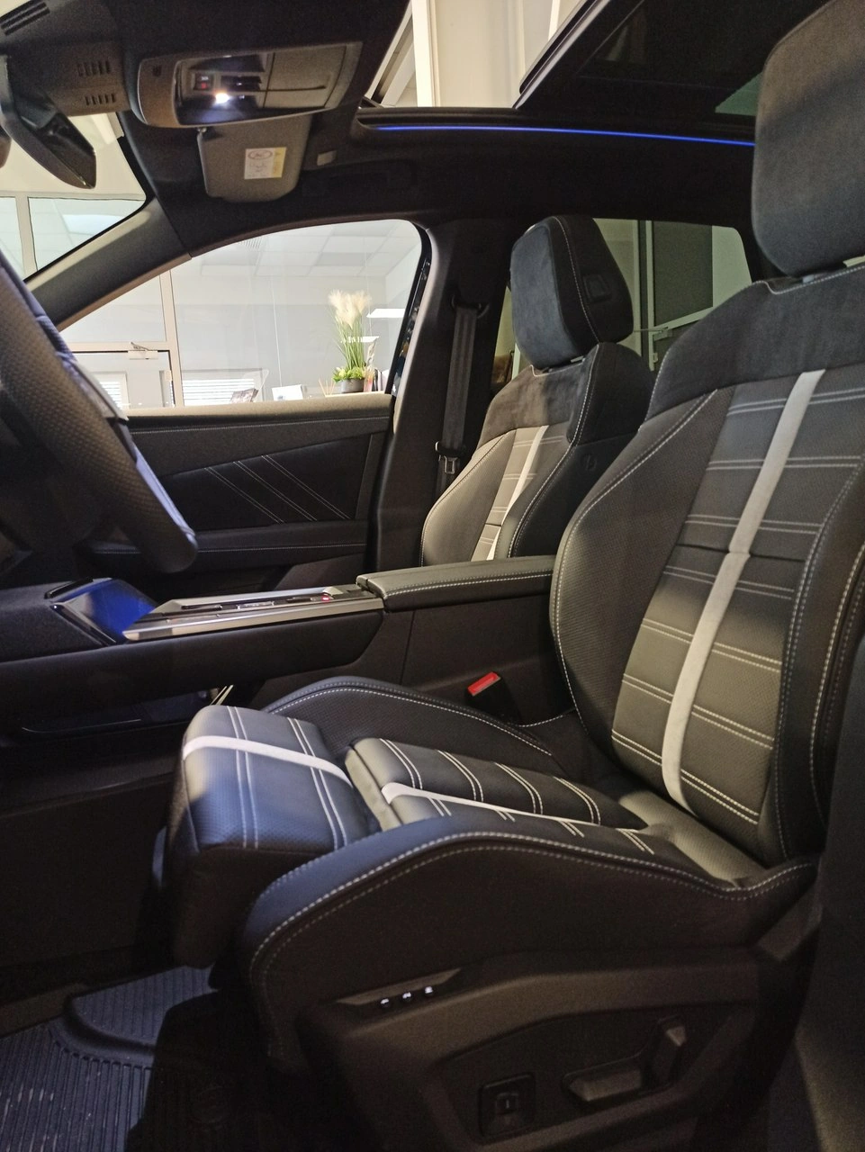 Opel Grandland - Zdjęcie 9