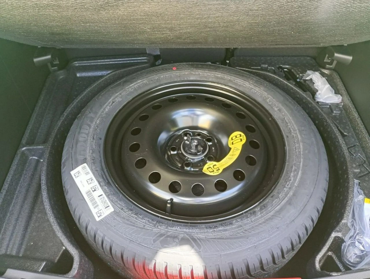 Jeep Compass - Zdjęcie 23