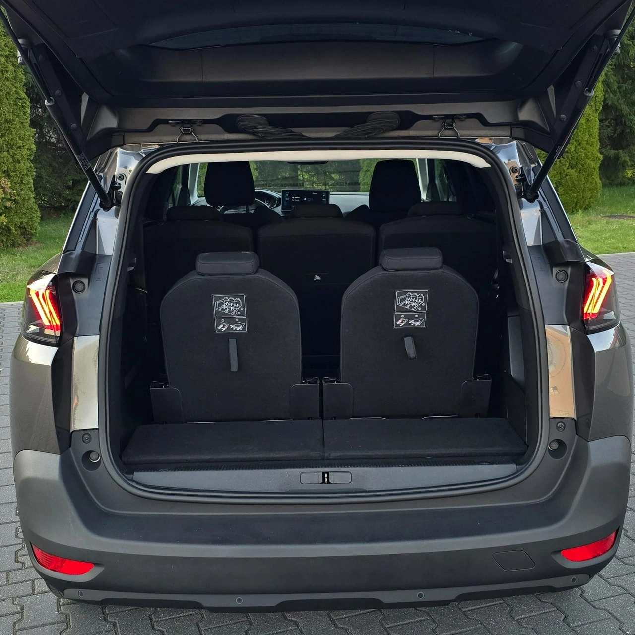 Peugeot 5008 - Zdjęcie 18