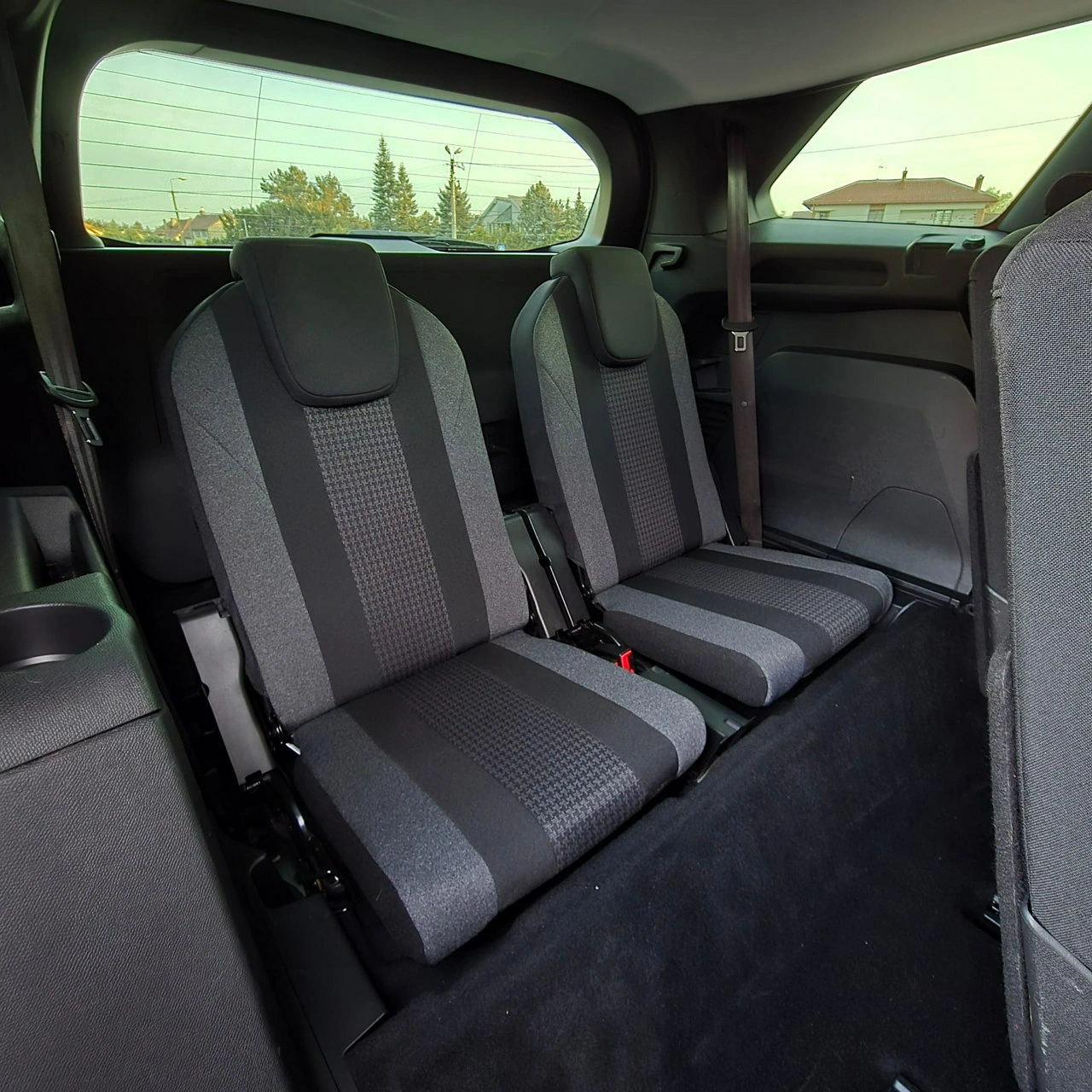 Peugeot 5008 - Zdjęcie 19