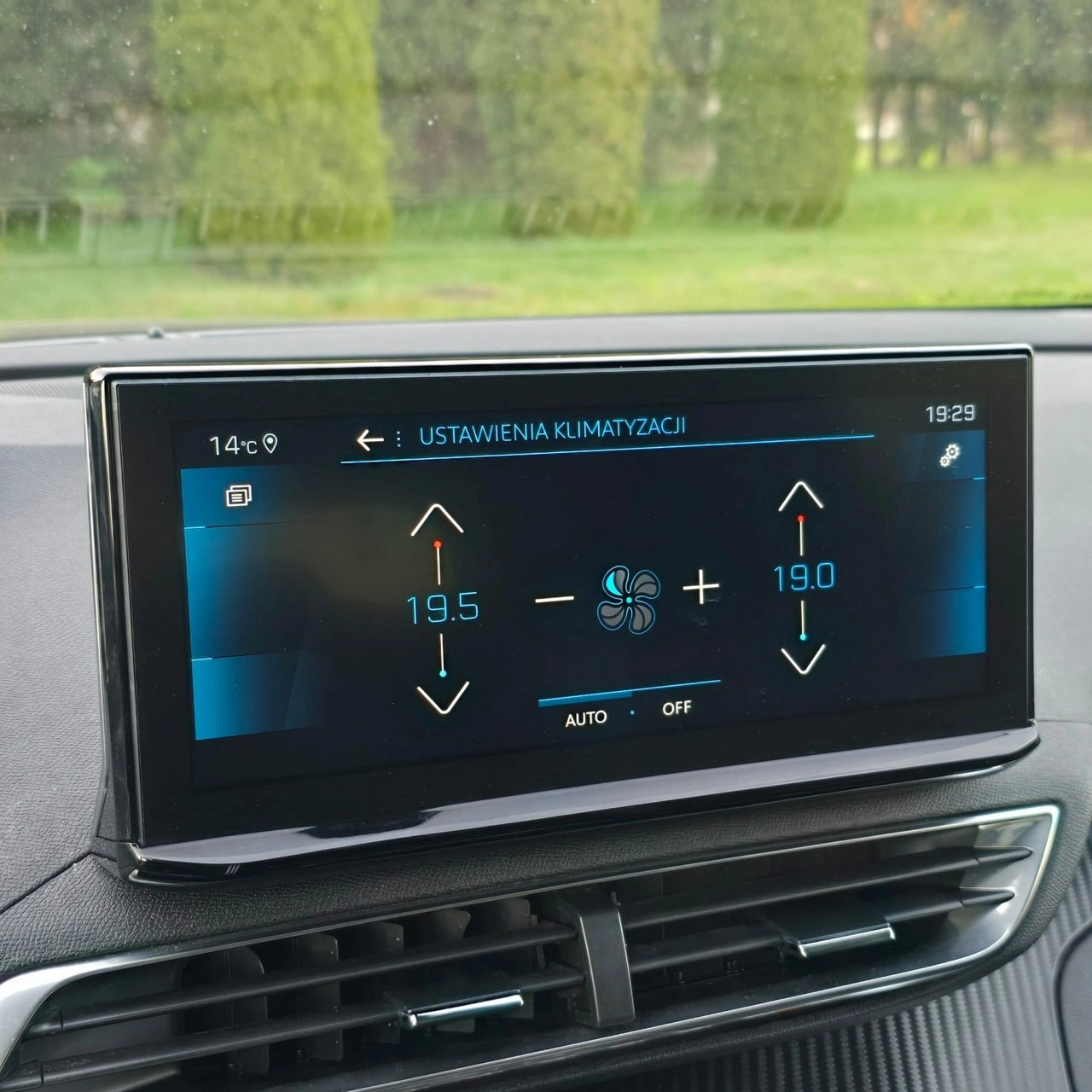 Peugeot 5008 - Zdjęcie 32