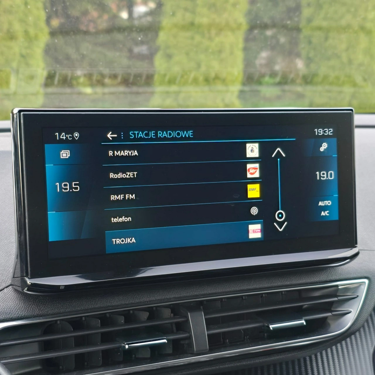 Peugeot 5008 - Zdjęcie 38