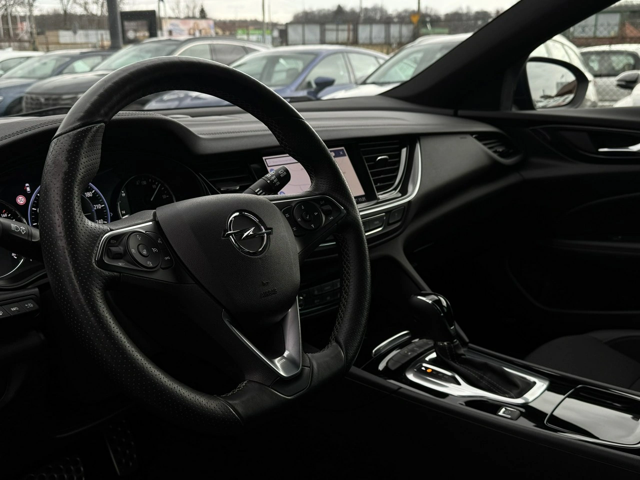 Opel Insignia - Zdjęcie 14