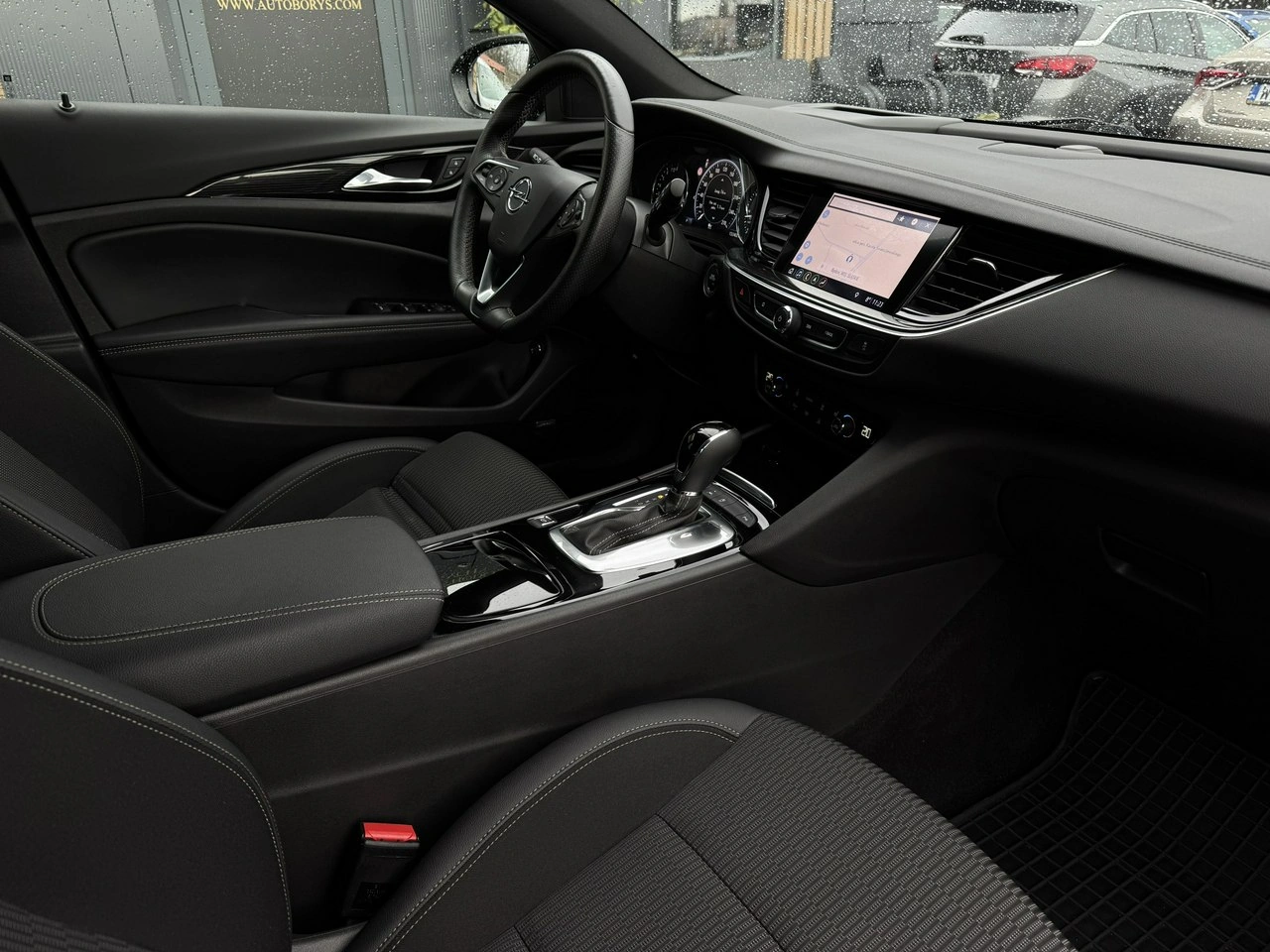 Opel Insignia - Zdjęcie 16