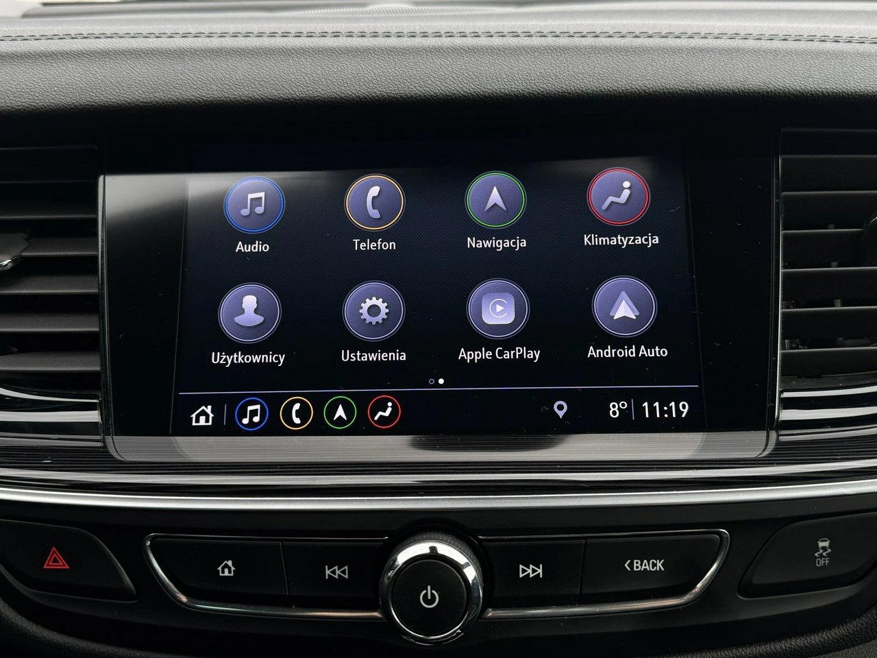 Opel Insignia - Zdjęcie 25