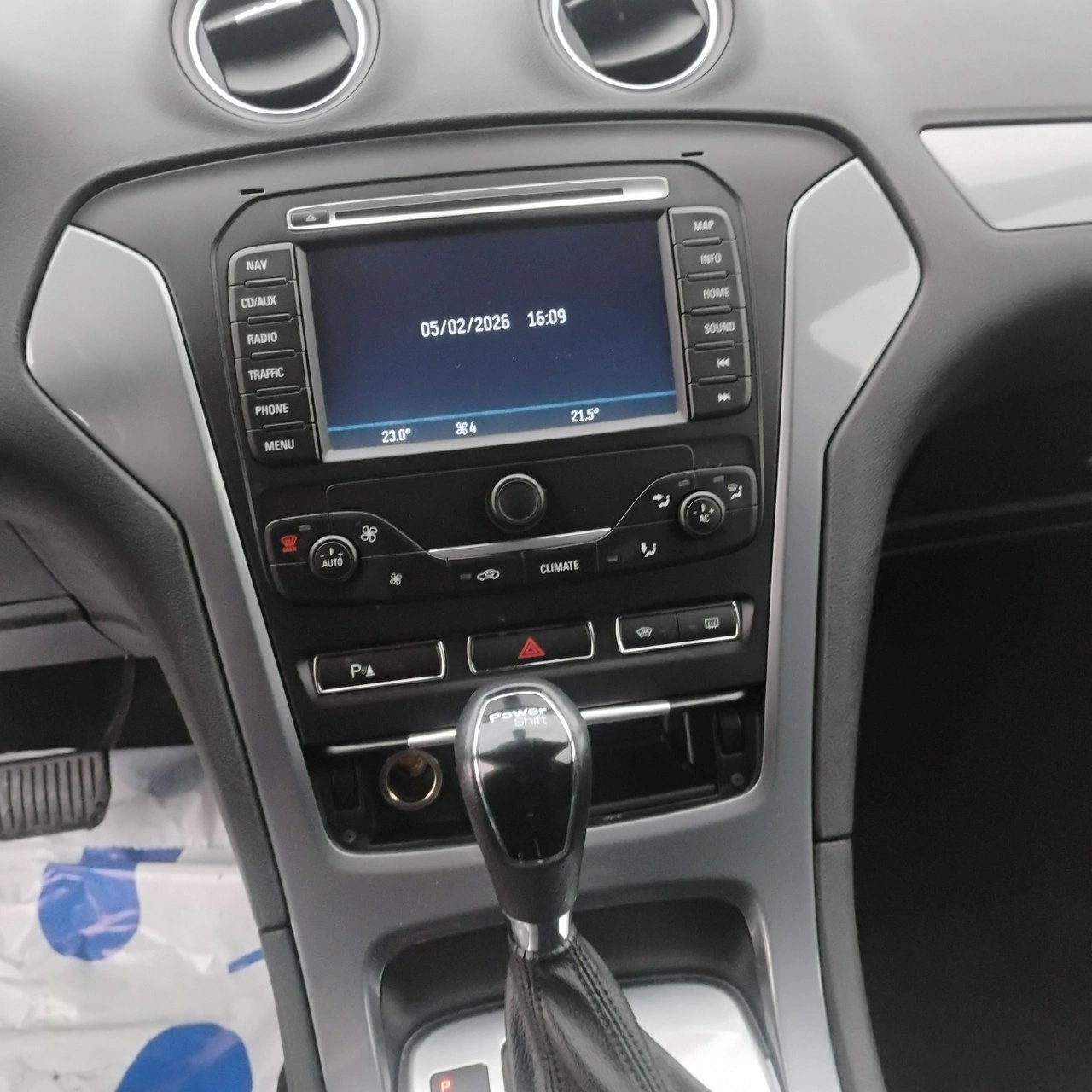 Ford Mondeo - Zdjęcie 13