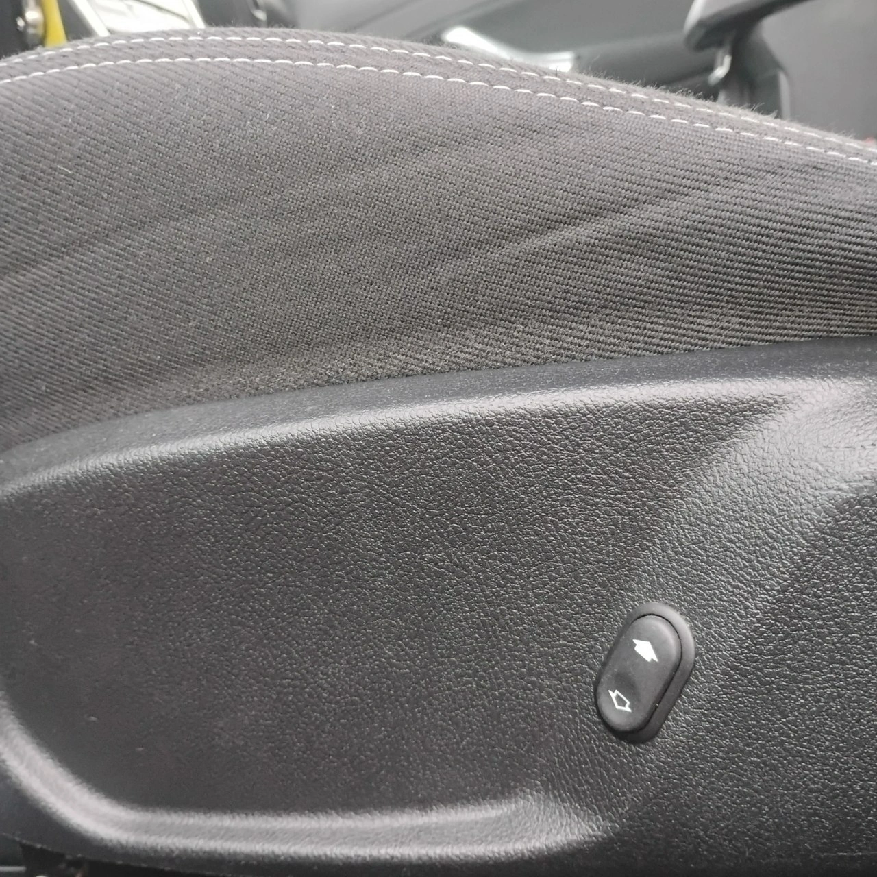 Ford Mondeo - Zdjęcie 28