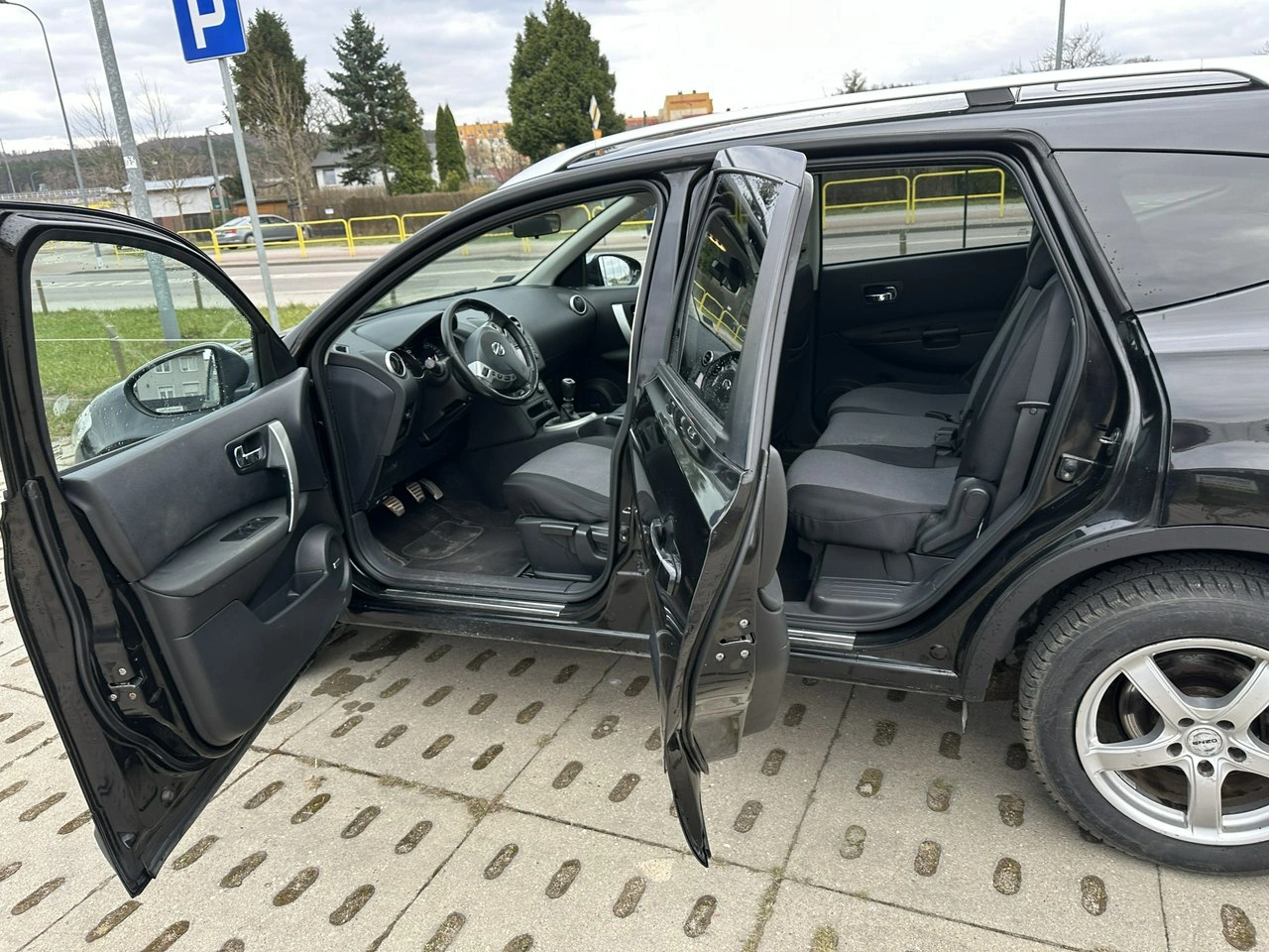 Nissan Qashqai+2 - Zdjęcie 21