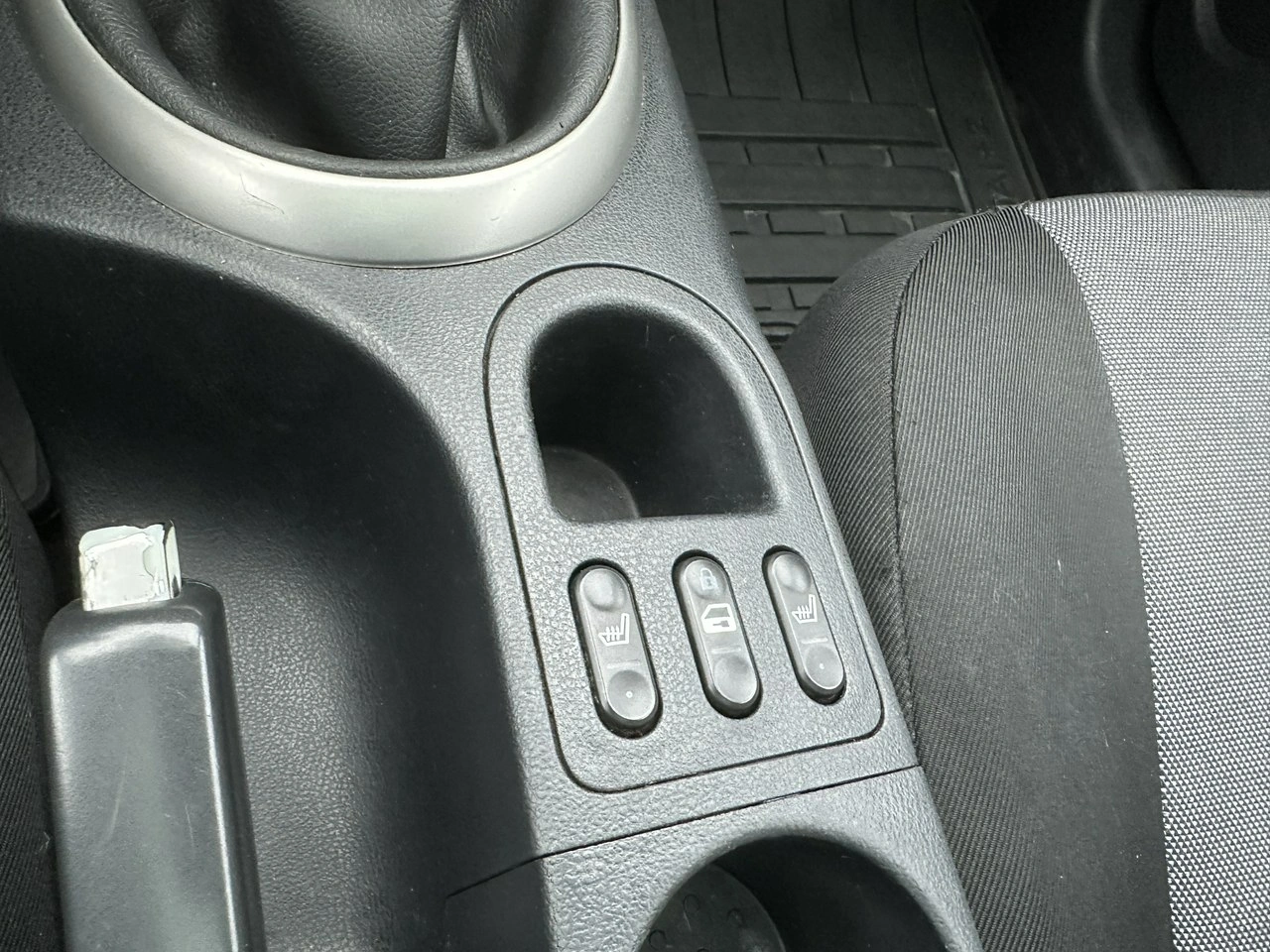 Nissan Qashqai+2 - Zdjęcie 30