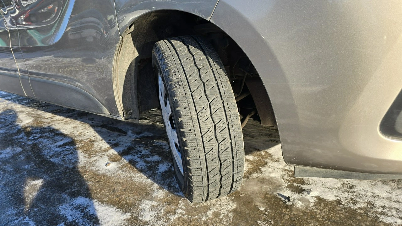 Renault Trafic - Zdjęcie 18