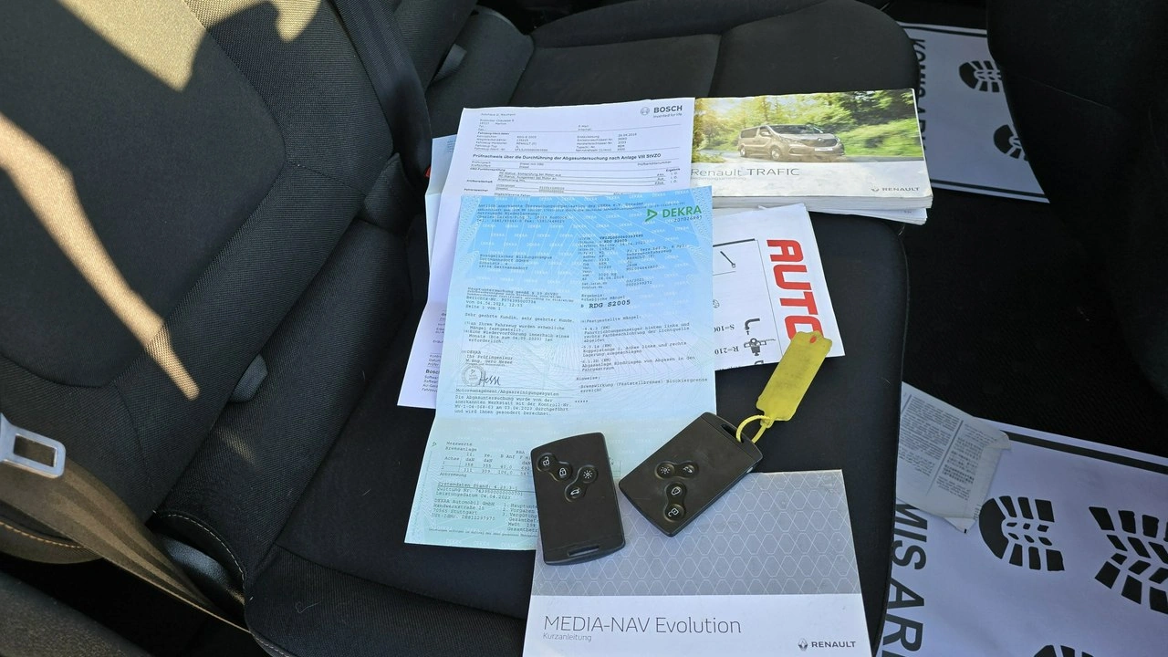 Renault Trafic - Zdjęcie 24
