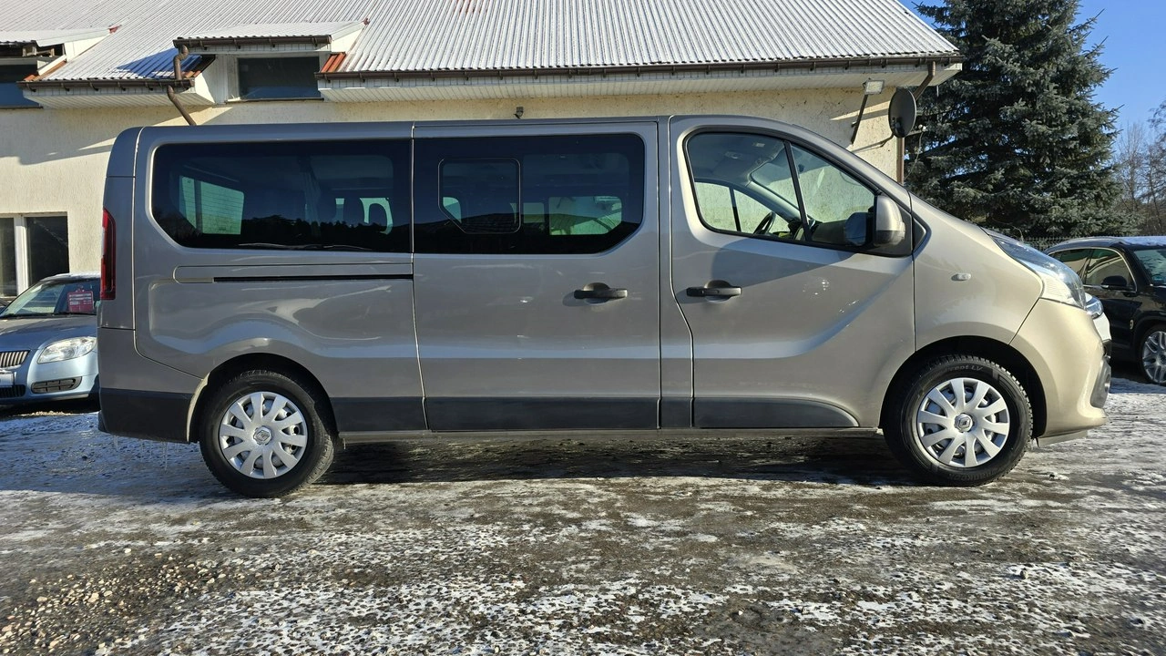 Renault Trafic - Zdjęcie 6