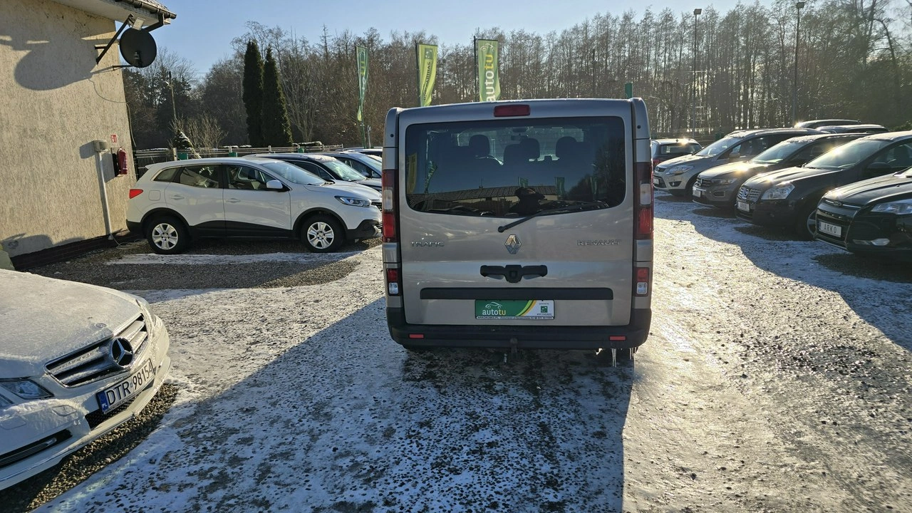 Renault Trafic - Zdjęcie 7