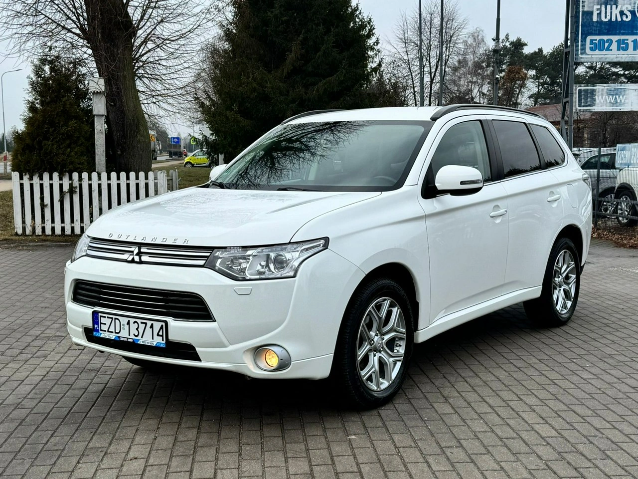 Mitsubishi Outlander - Zdjęcie 9