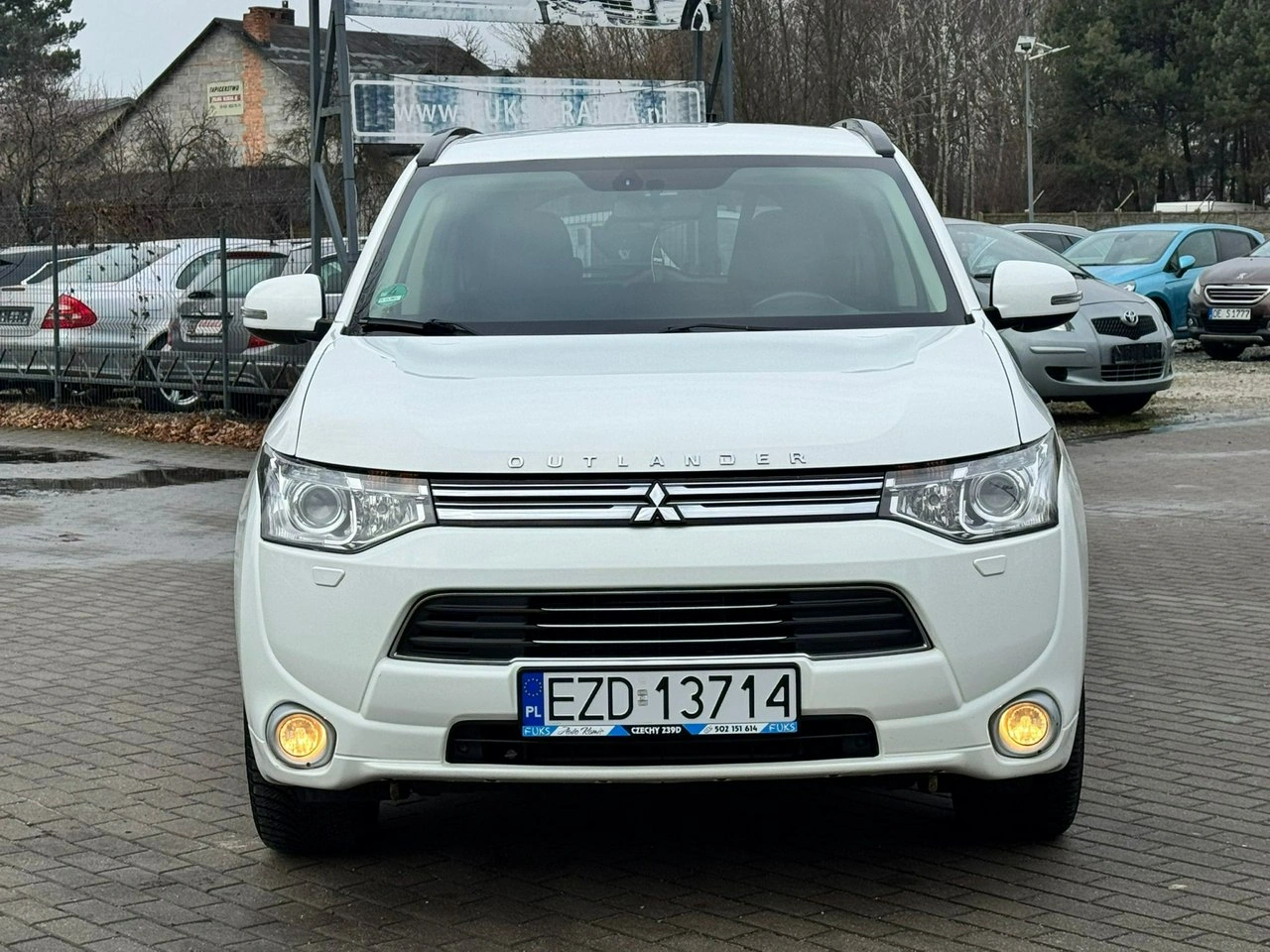 Mitsubishi Outlander - Zdjęcie 16