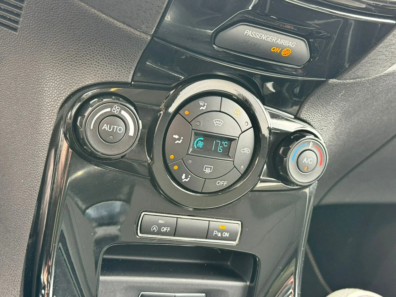 Ford Fiesta - Zdjęcie 19