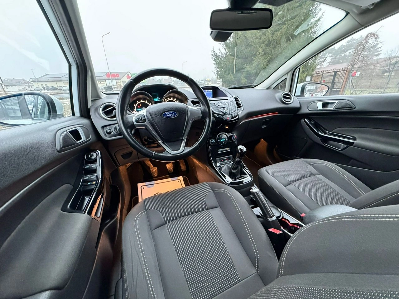 Ford Fiesta - Zdjęcie 24