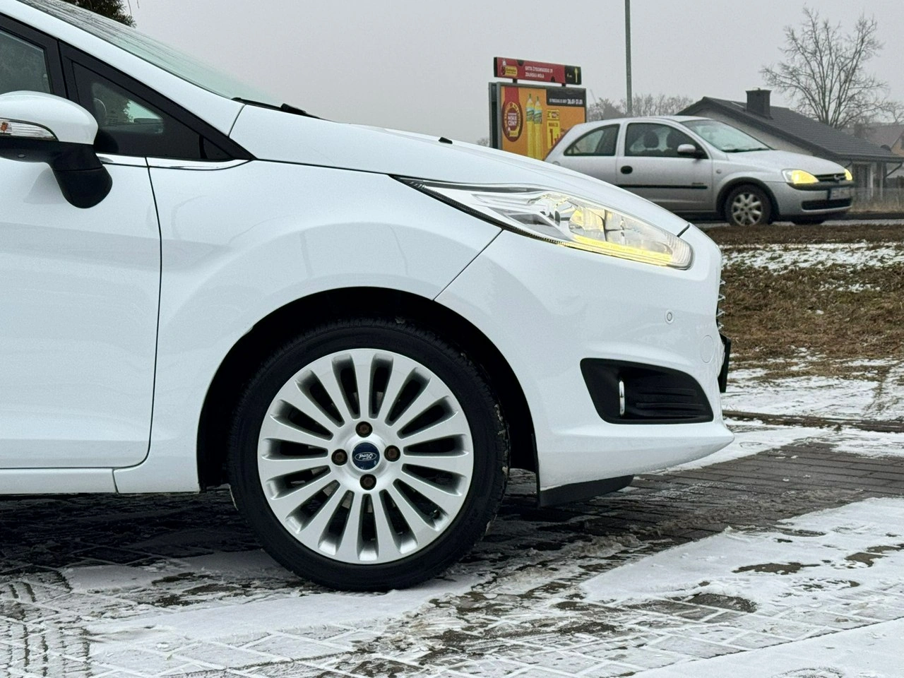 Ford Fiesta - Zdjęcie 8
