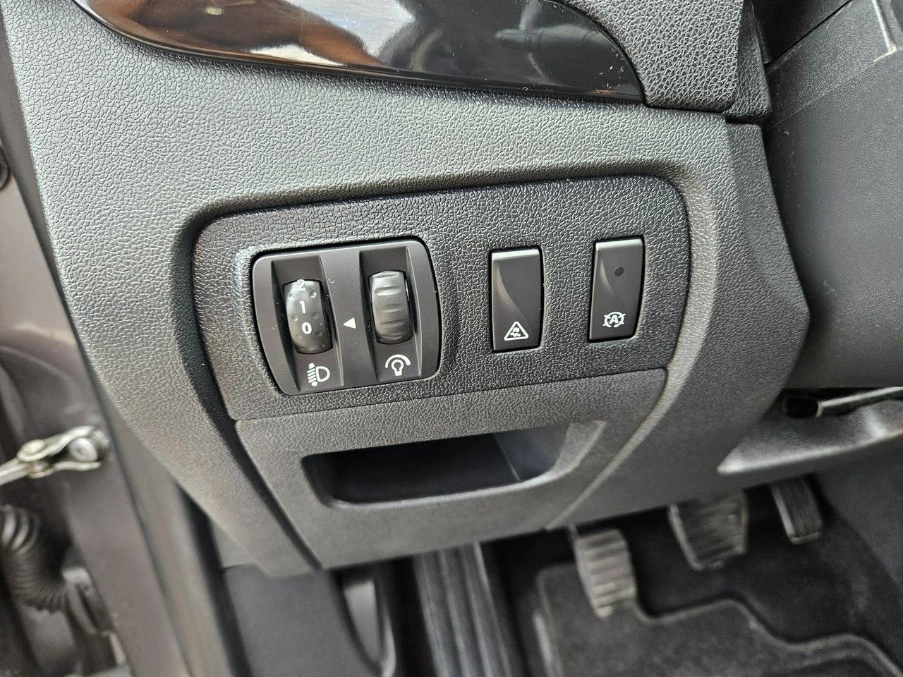 Renault Grand Scenic - Zdjęcie 13