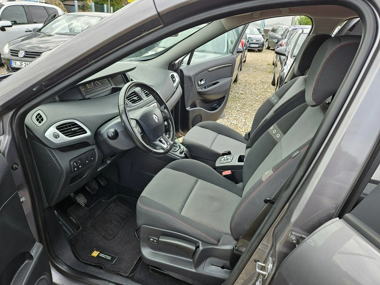 Renault Grand Scenic - Zdjęcie 6