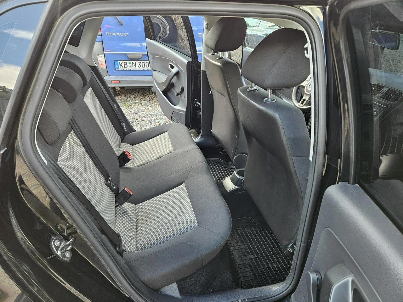 Volkswagen Polo - Zdjęcie 10