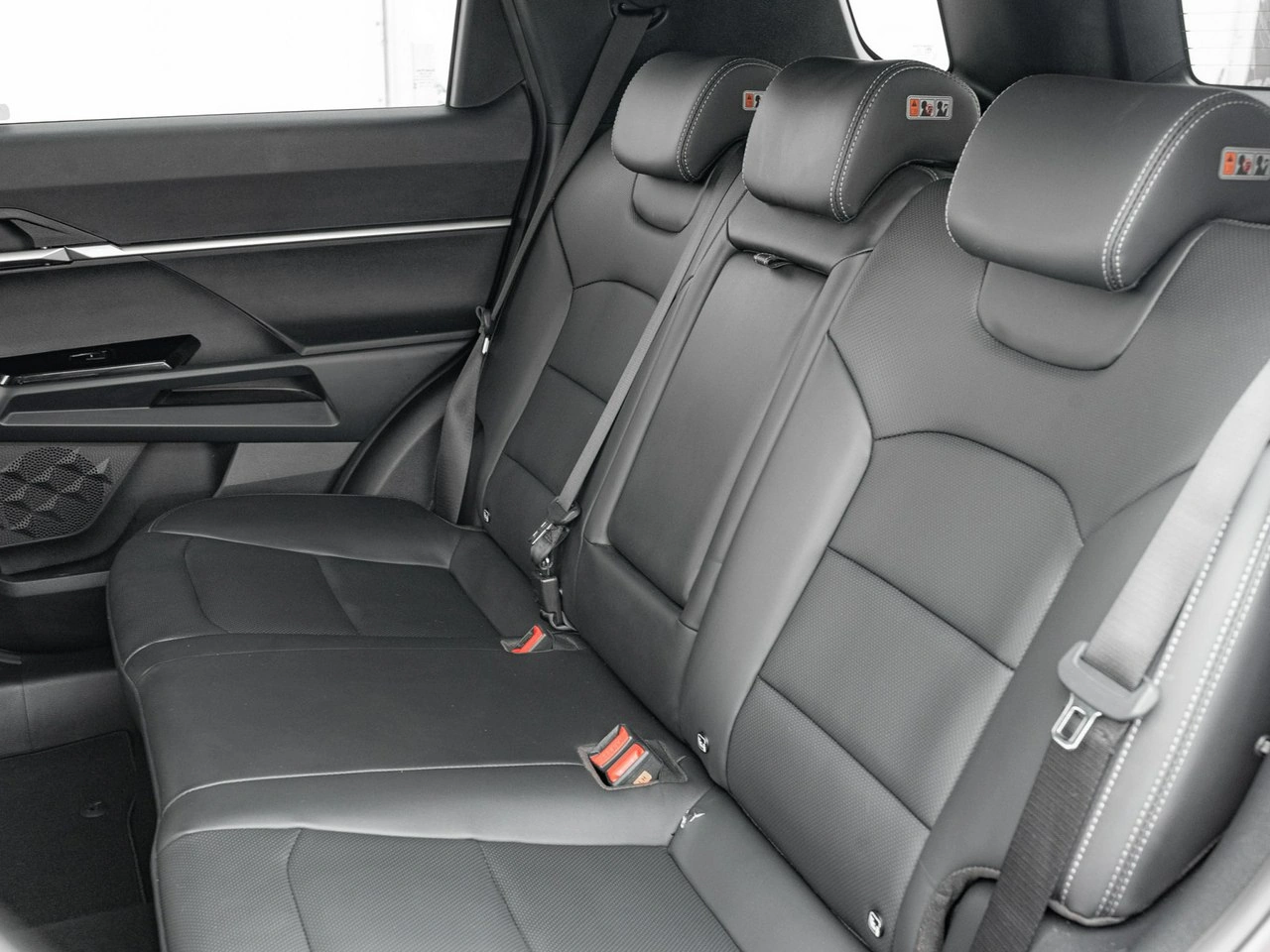 SsangYong/KGM Torres - Zdjęcie 13