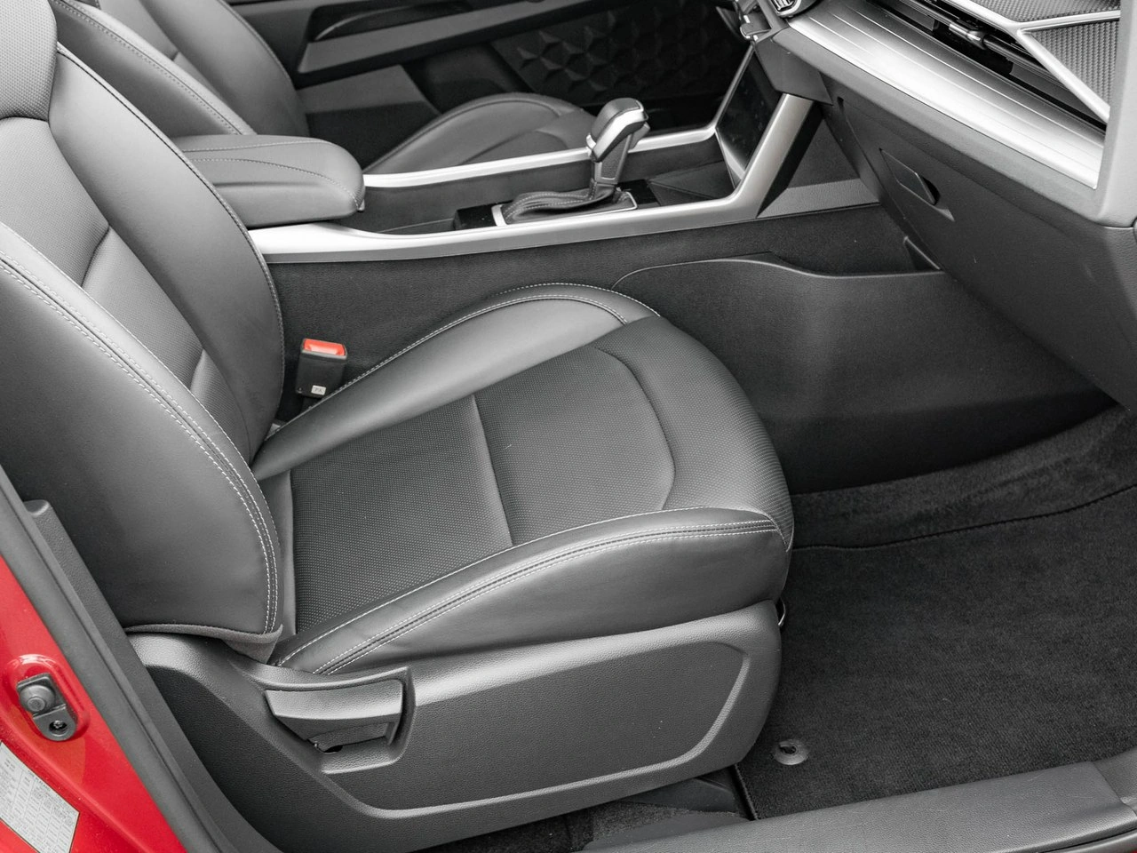 SsangYong/KGM Torres - Zdjęcie 17