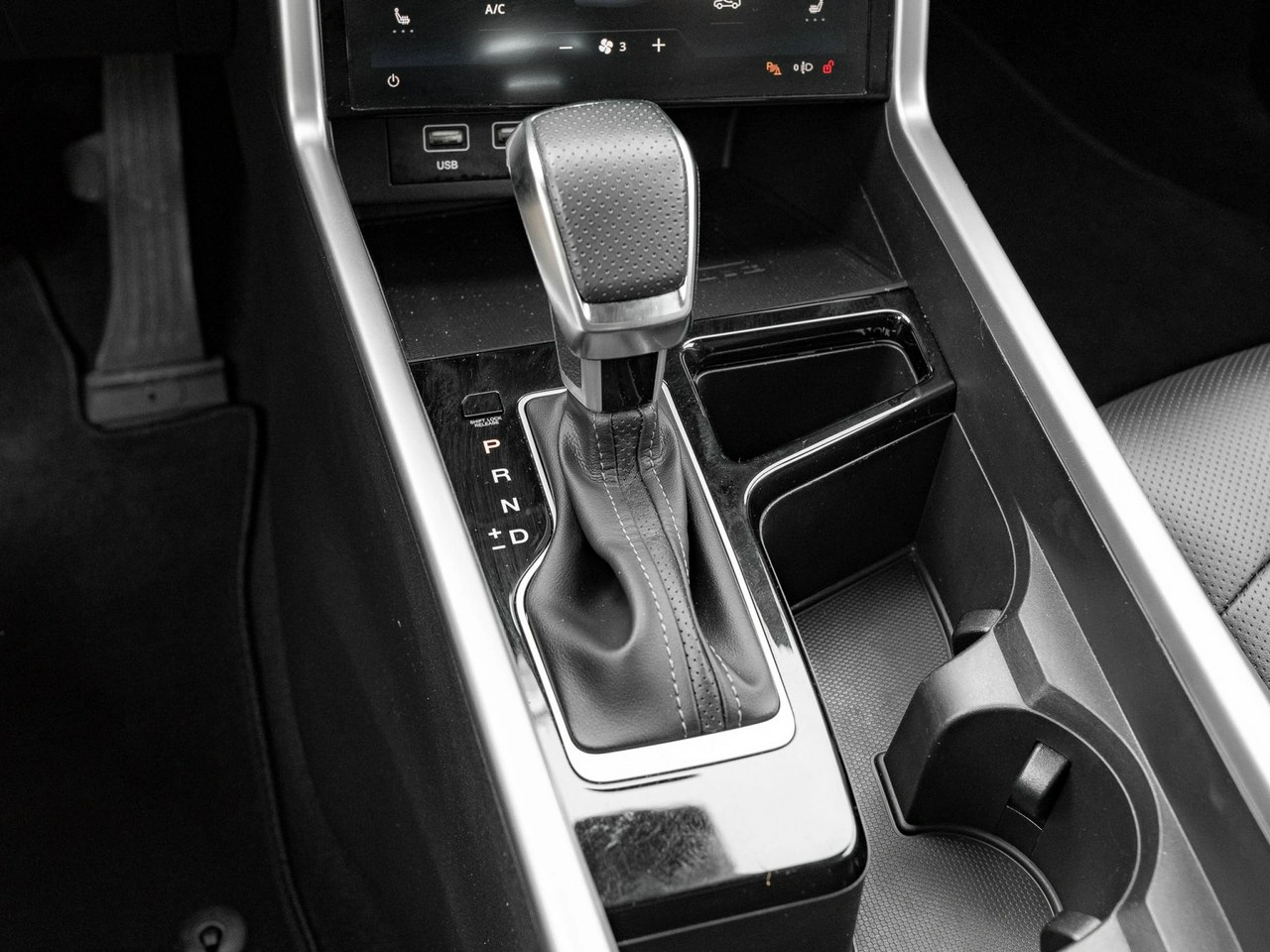 SsangYong/KGM Torres - Zdjęcie 20