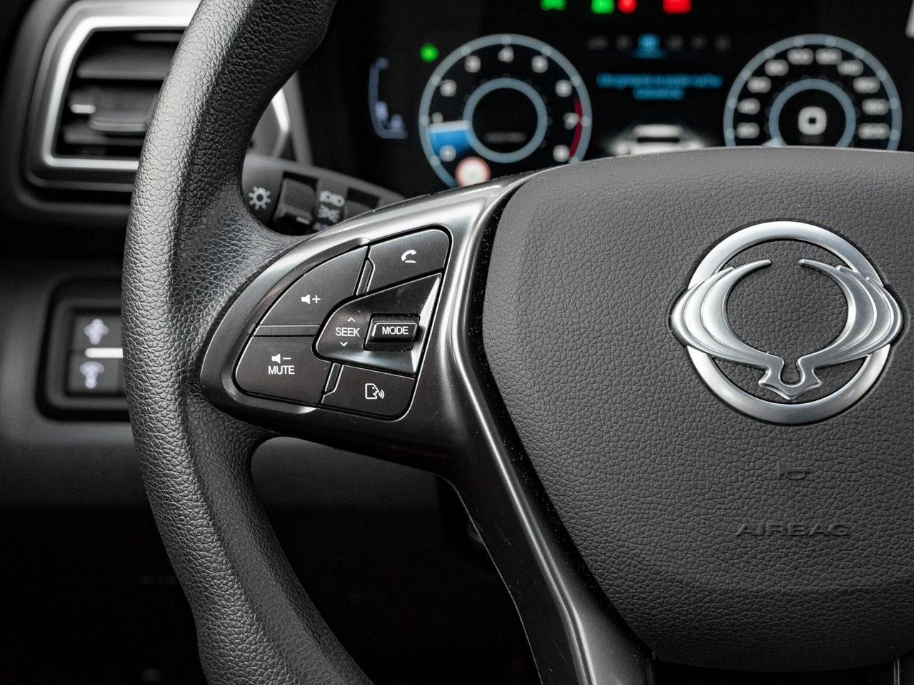 SsangYong/KGM Tivoli - Zdjęcie 15