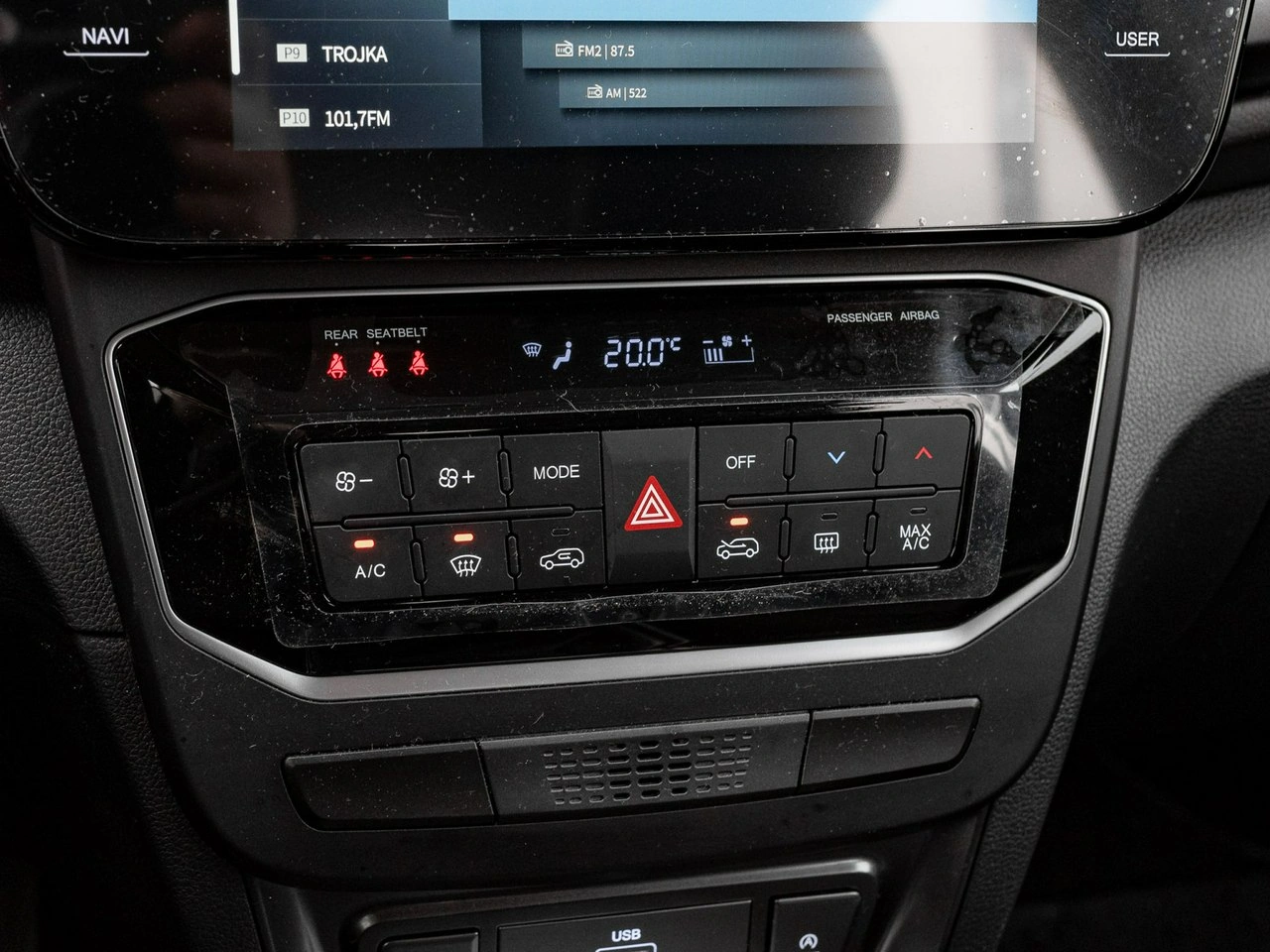 SsangYong/KGM Tivoli - Zdjęcie 18