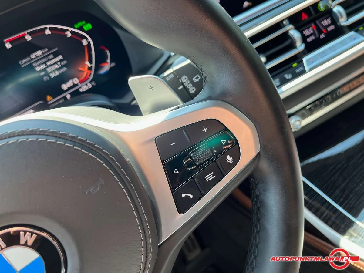 BMW X7 - Zdjęcie 11