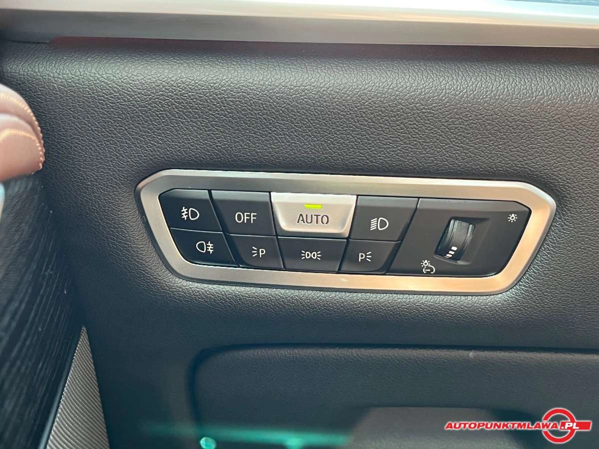 BMW X7 - Zdjęcie 17