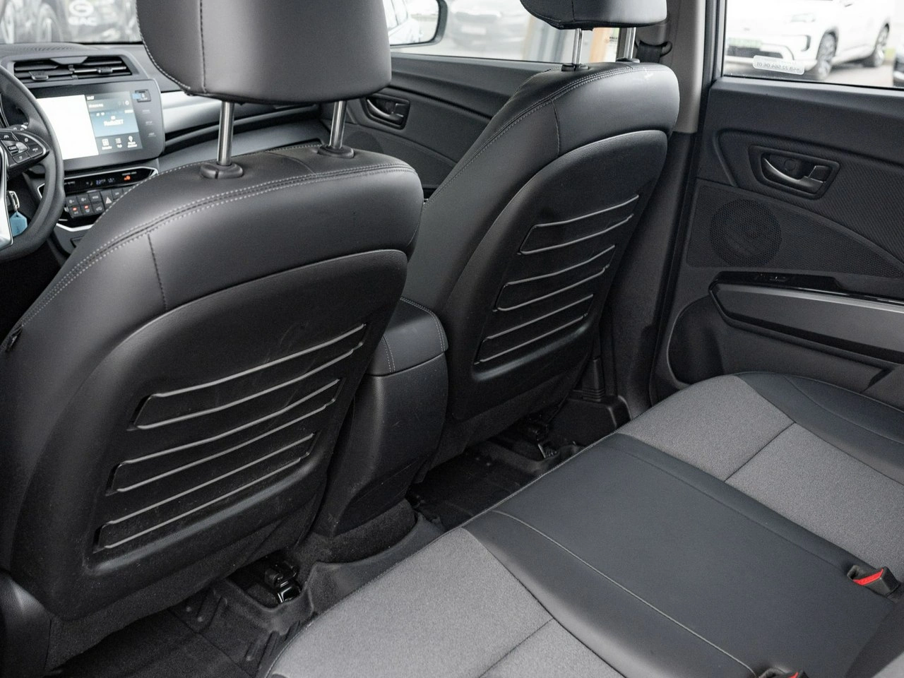 SsangYong/KGM Tivoli - Zdjęcie 24