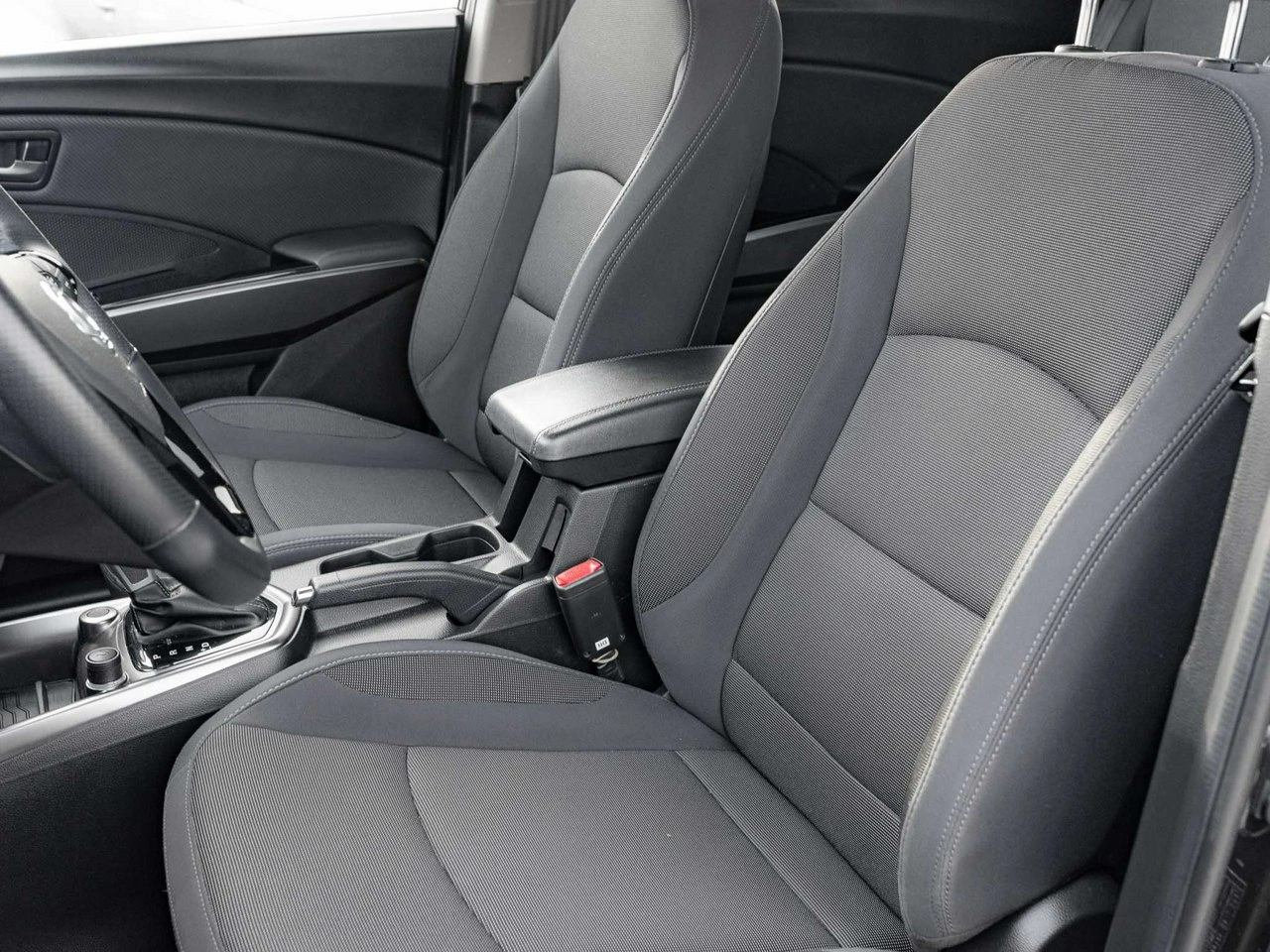 SsangYong/KGM Tivoli - Zdjęcie 10