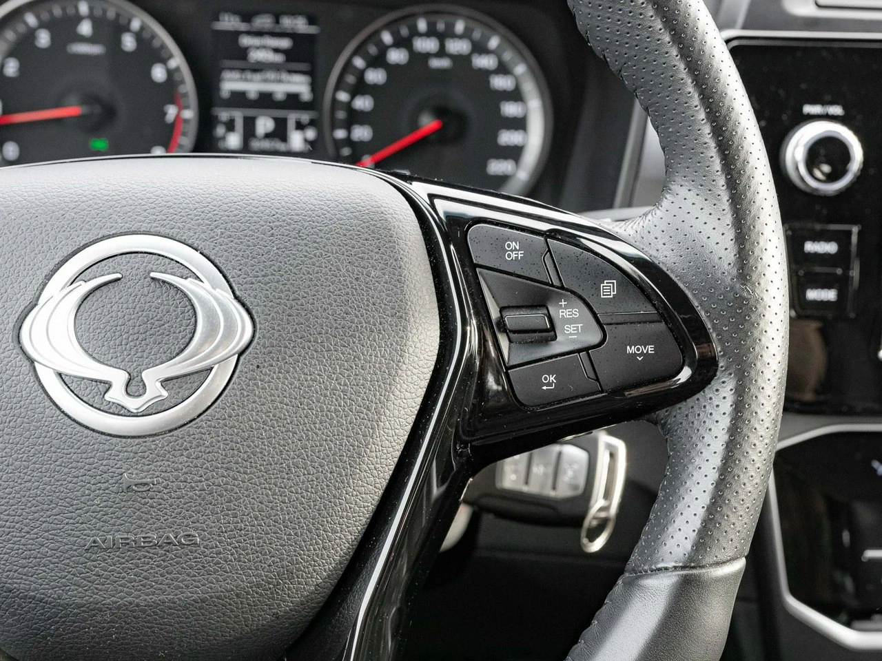 SsangYong/KGM Tivoli - Zdjęcie 12