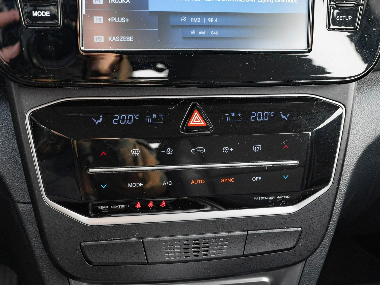 SsangYong/KGM Tivoli - Zdjęcie 14